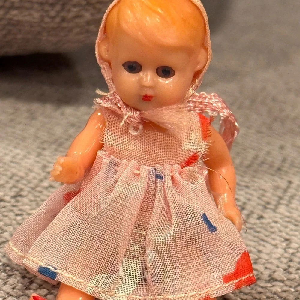 Gorgeous Vintage Small Celluloid Baby Doll, Made In Italy - Original Clothing